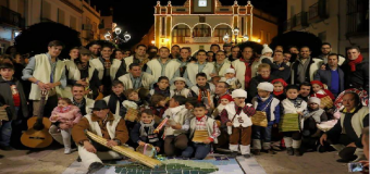 Los Campanilleros de Huévar del Aljarafe dan la bienvenida a la Navidad