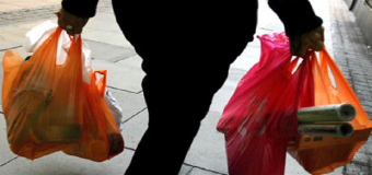La prohibición de las bolsas de plástico se hará efectiva en 2021