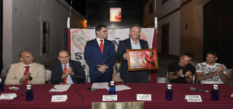 HUEVAR – Con motivo de su XIX Aniversario, la Peña Sevillista de Huévar homenajea a Caparros