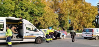 Fallece un motorista  al colisionar con un turismo en la carretera A-8076 a su paso por Espartinas (Sevilla).