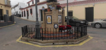 HUEVAR – Sustraen los arboles Navideños del Monumento a la Virgen del Rocío