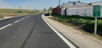 HUÉVAR DEL ALJARAFE – Fomento repara el firme en la carretera de conexión directa de Huévar (Sevilla) a la A-49